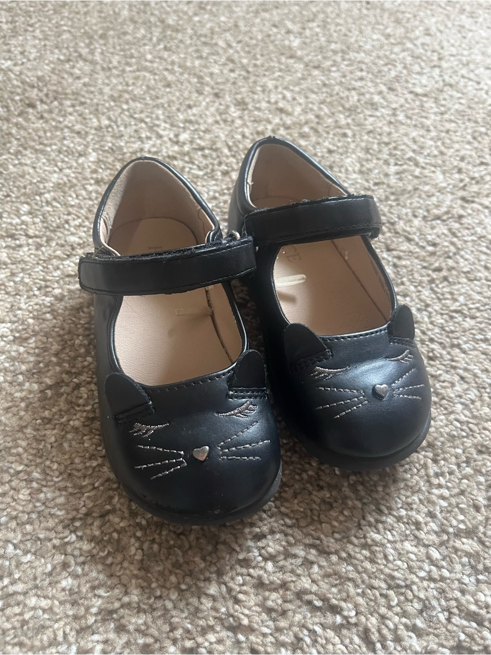 Girls Black Cat Mary Jane Shoes - Cute Heart Nose Detail